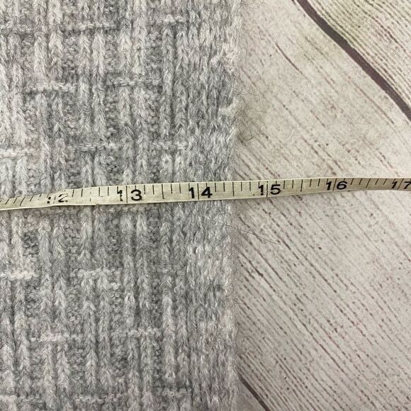 Universal Thread Ribbed Knit Grey Scarf One Size - Picture 6 of 7